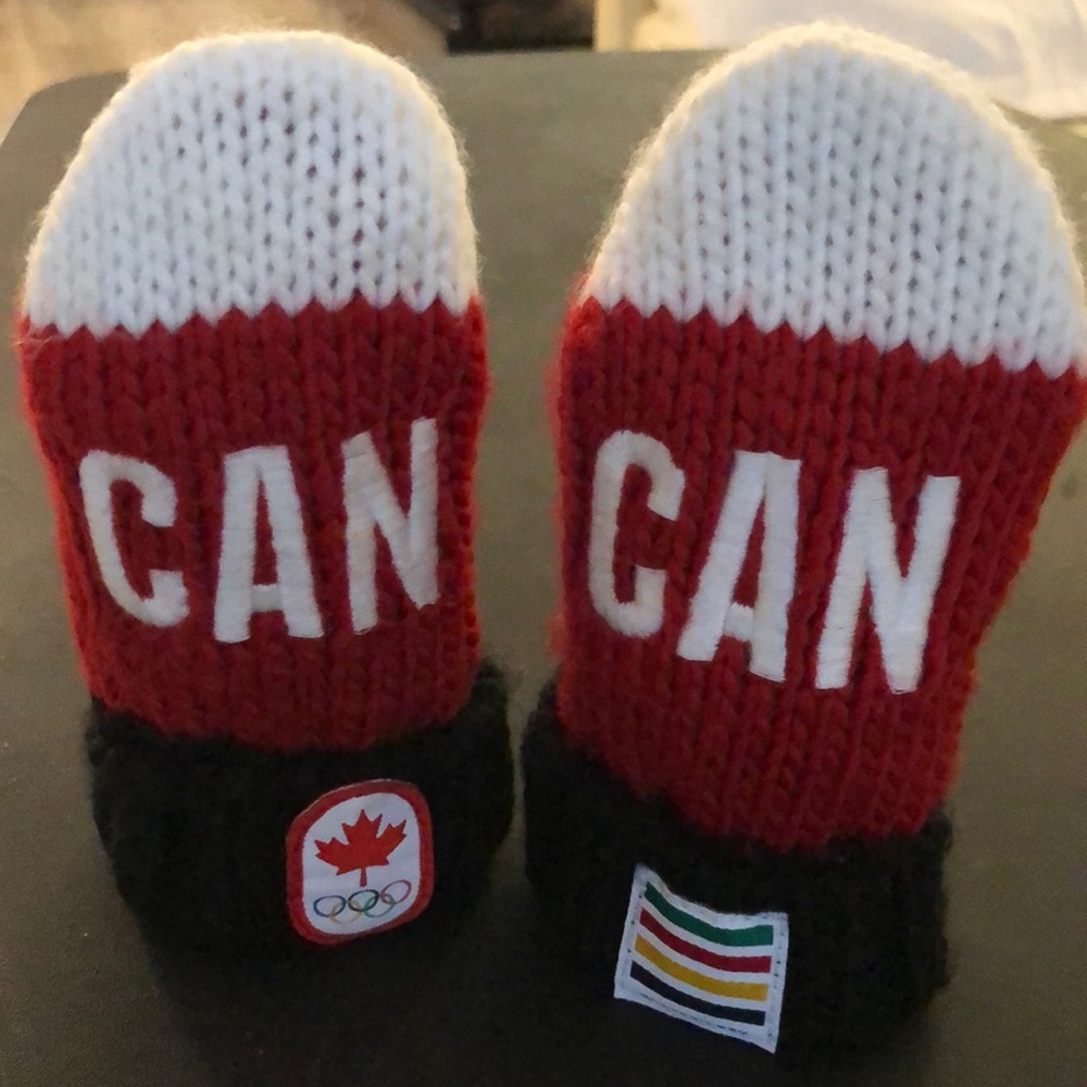 HBC OLYMPIC Baby mitts